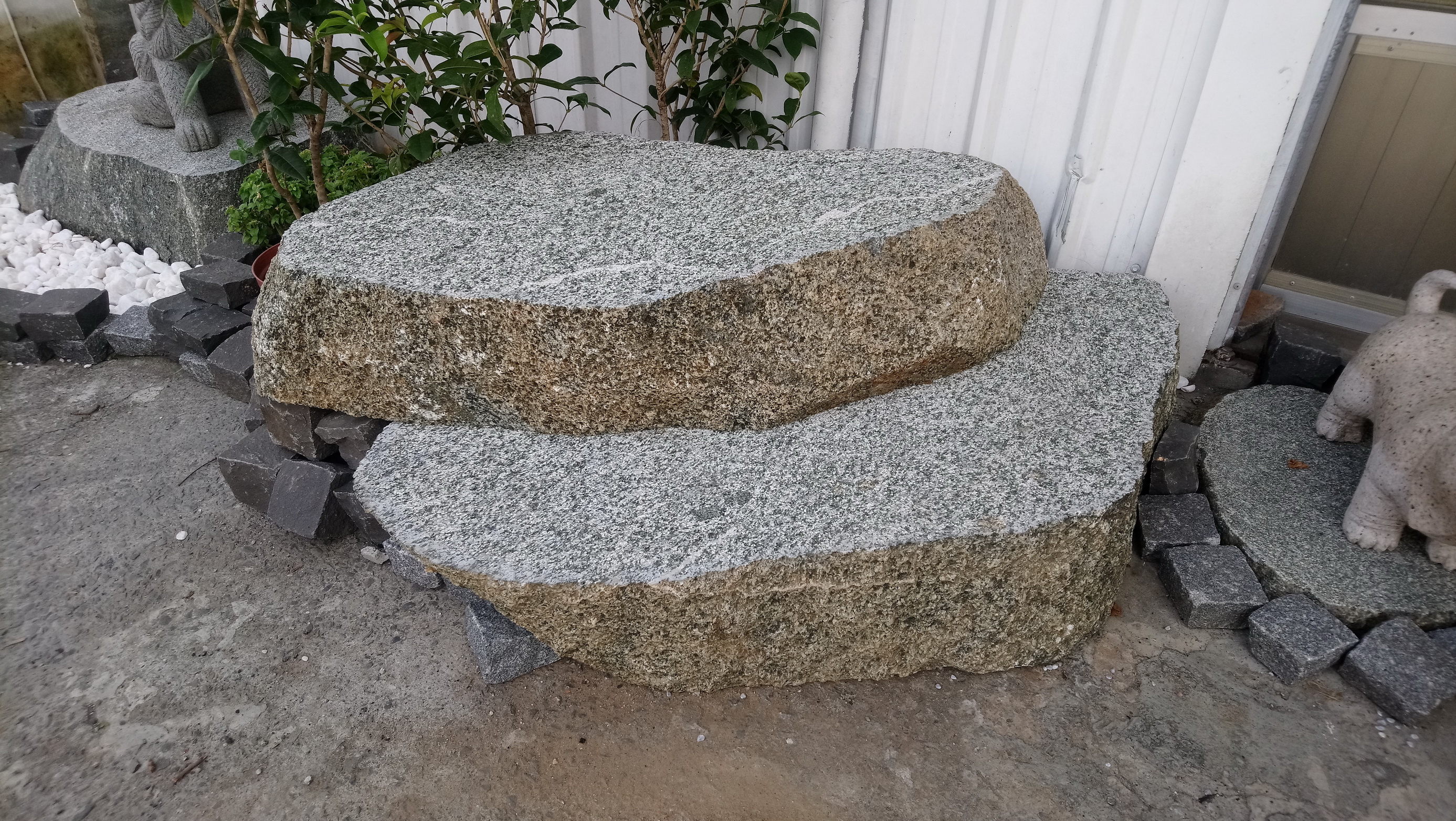 綠花崗階梯石(荔枝面)